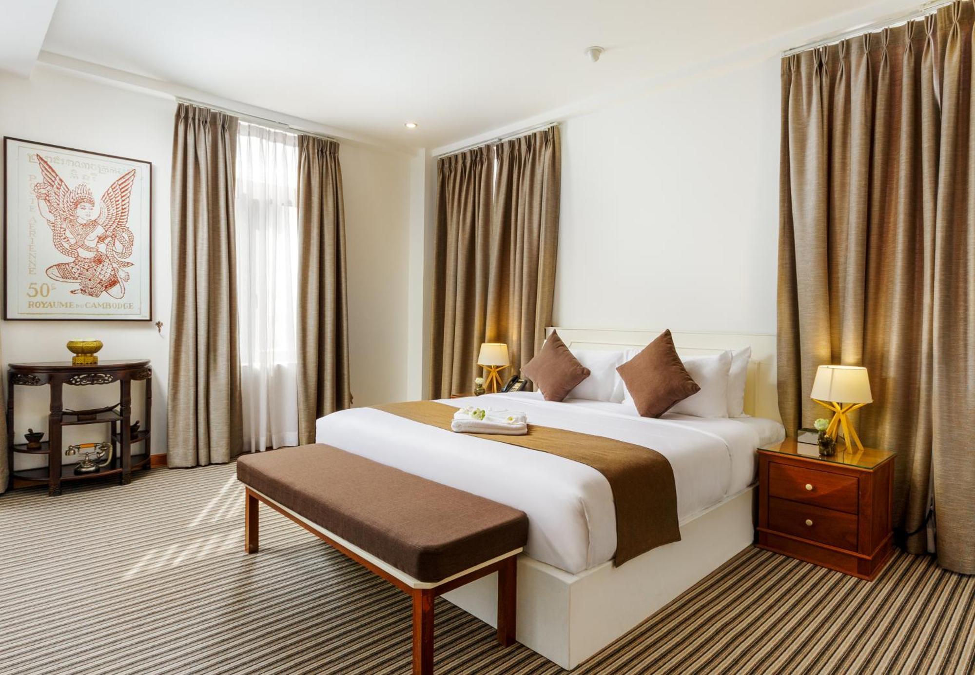Jaya Suites Hotel Phnom Penh Zewnętrze zdjęcie