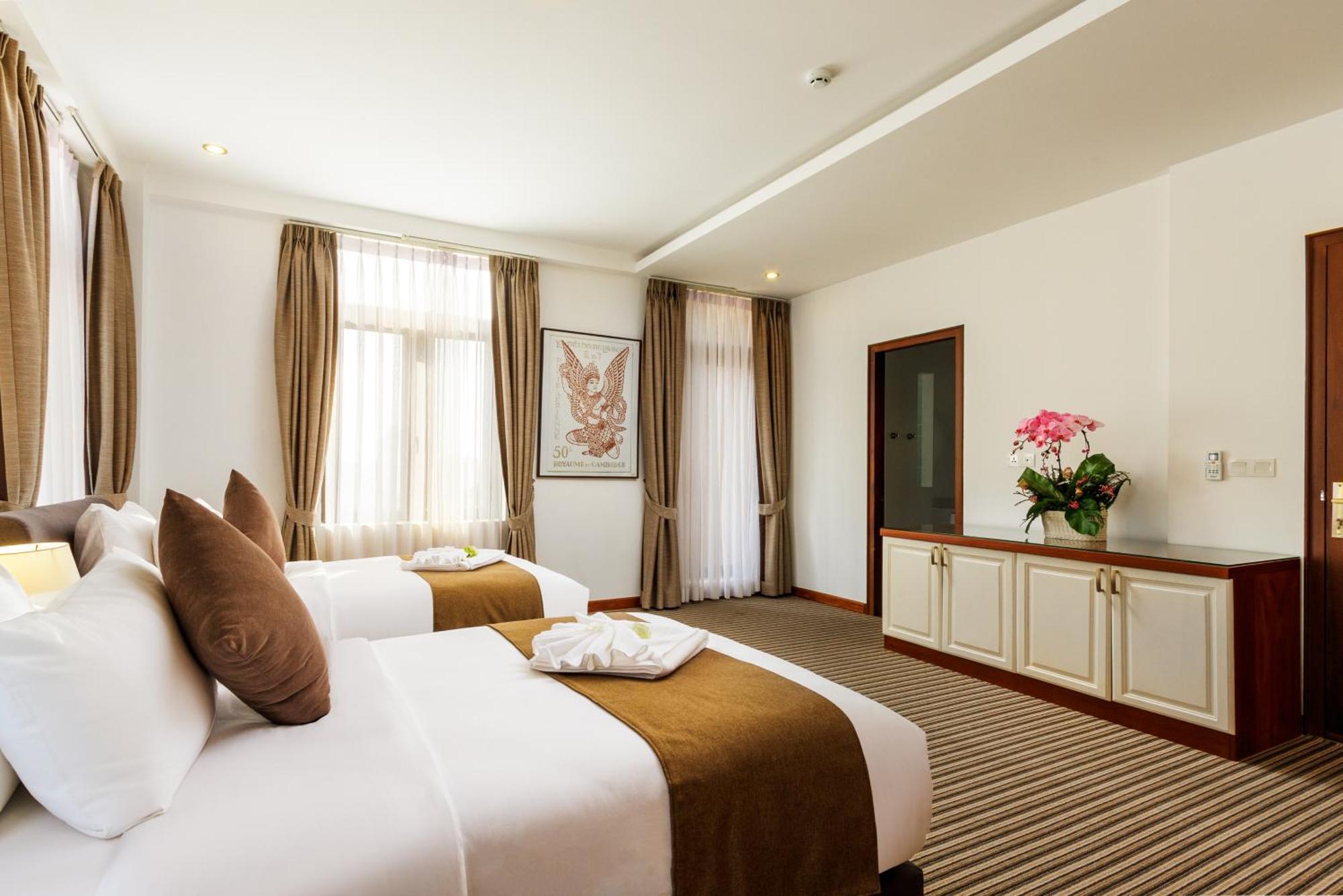 Jaya Suites Hotel Phnom Penh Zewnętrze zdjęcie