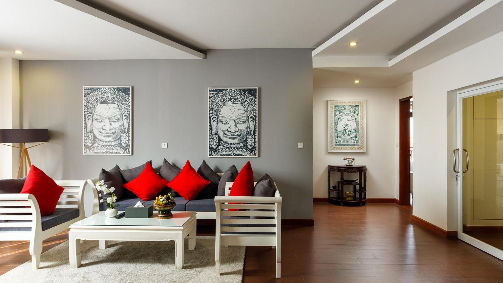 Jaya Suites Hotel Phnom Penh Zewnętrze zdjęcie