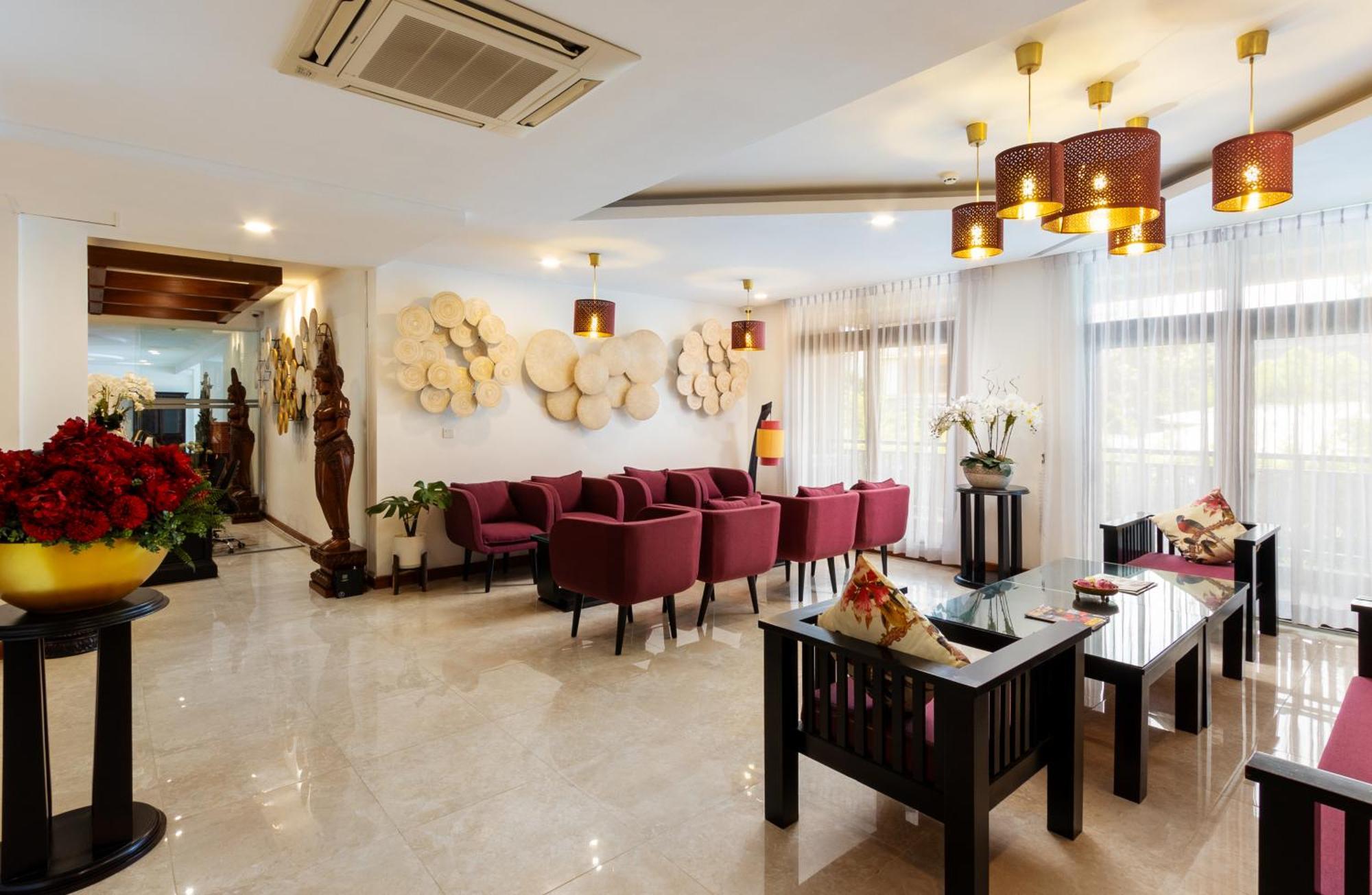 Jaya Suites Hotel Phnom Penh Zewnętrze zdjęcie