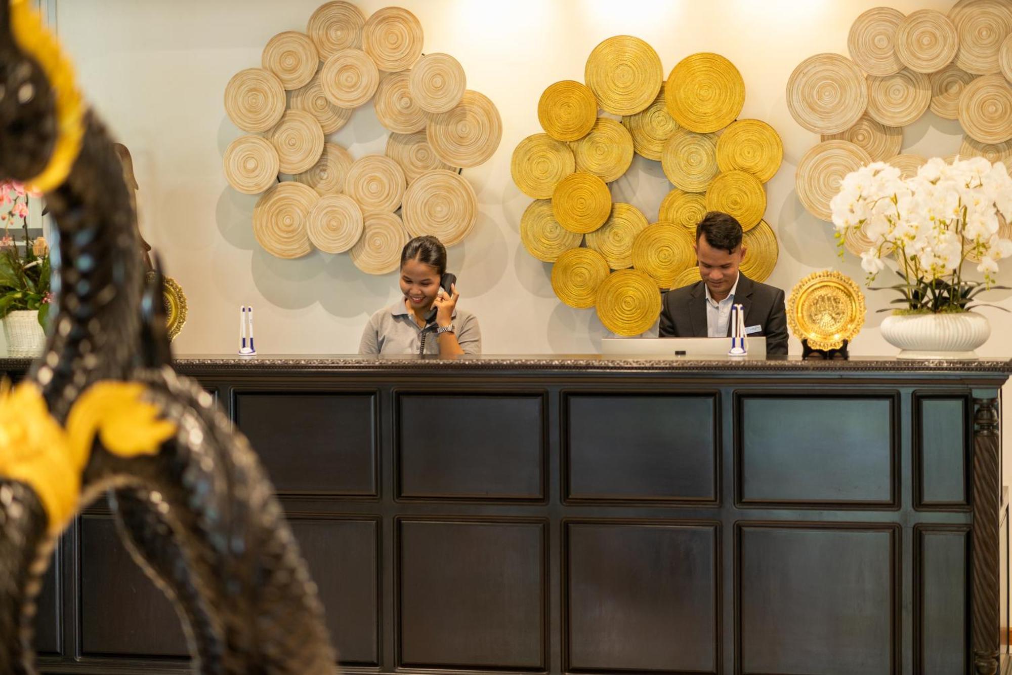 Jaya Suites Hotel Phnom Penh Zewnętrze zdjęcie