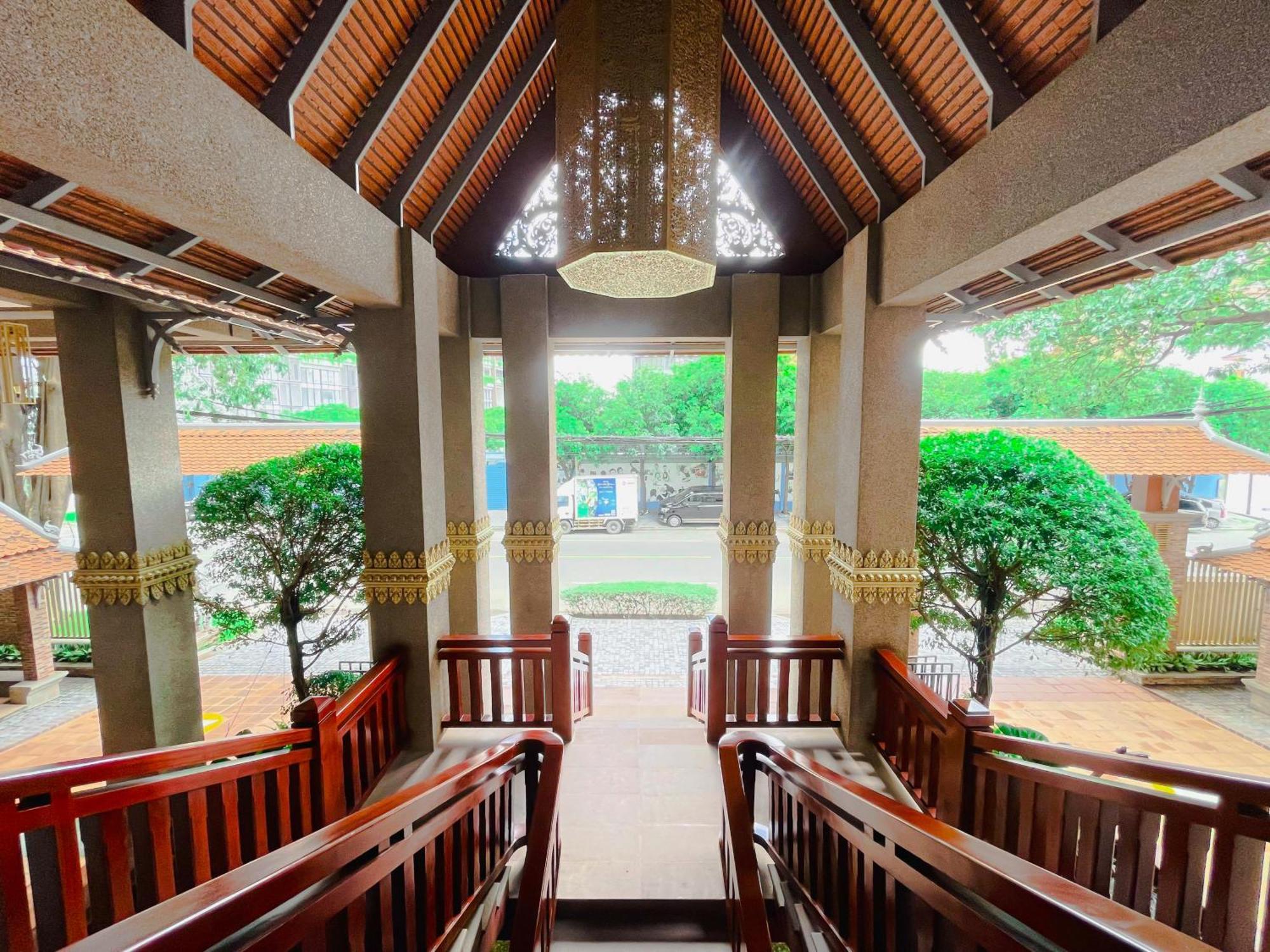 Jaya Suites Hotel Phnom Penh Zewnętrze zdjęcie