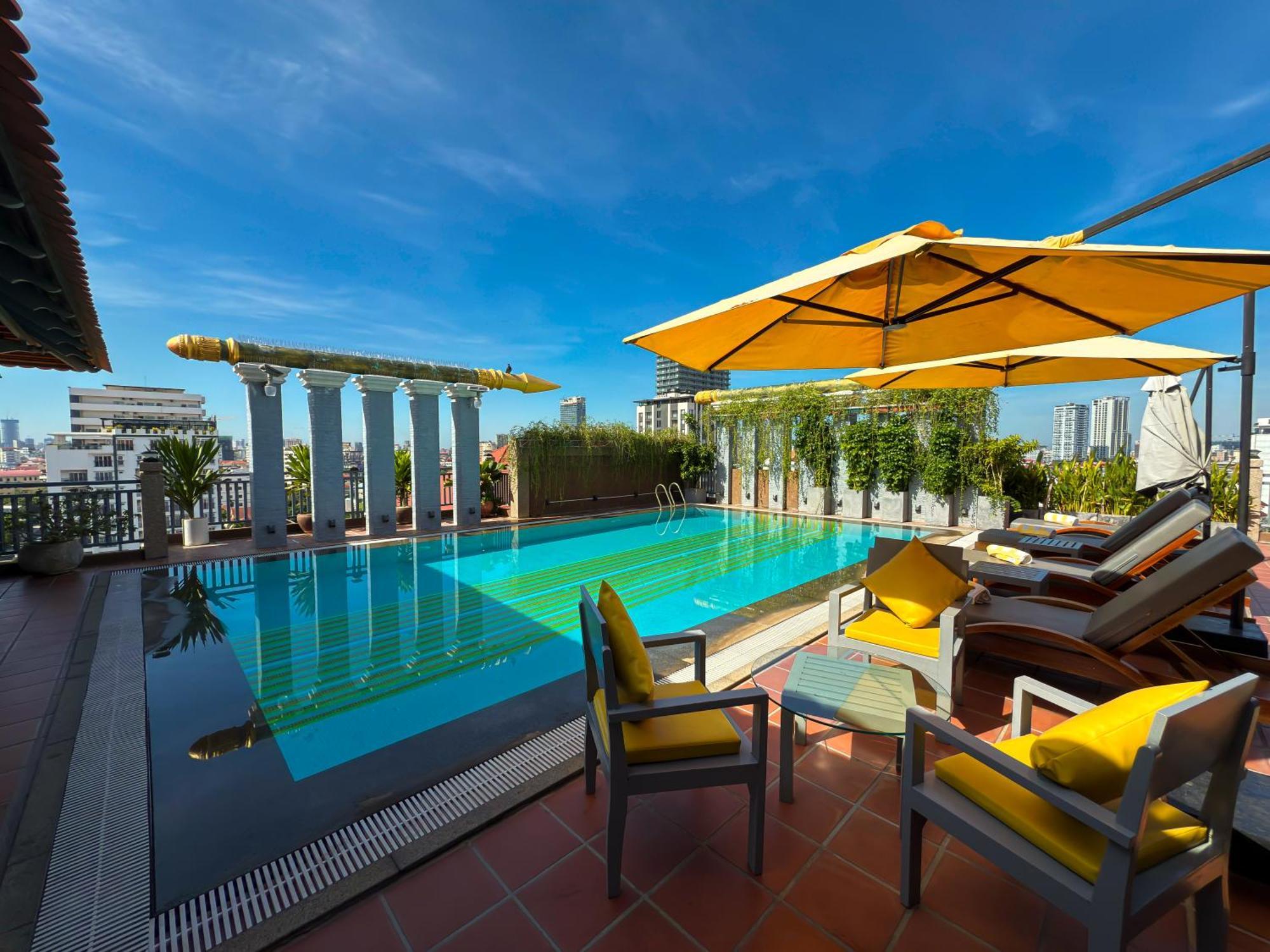 Jaya Suites Hotel Phnom Penh Zewnętrze zdjęcie