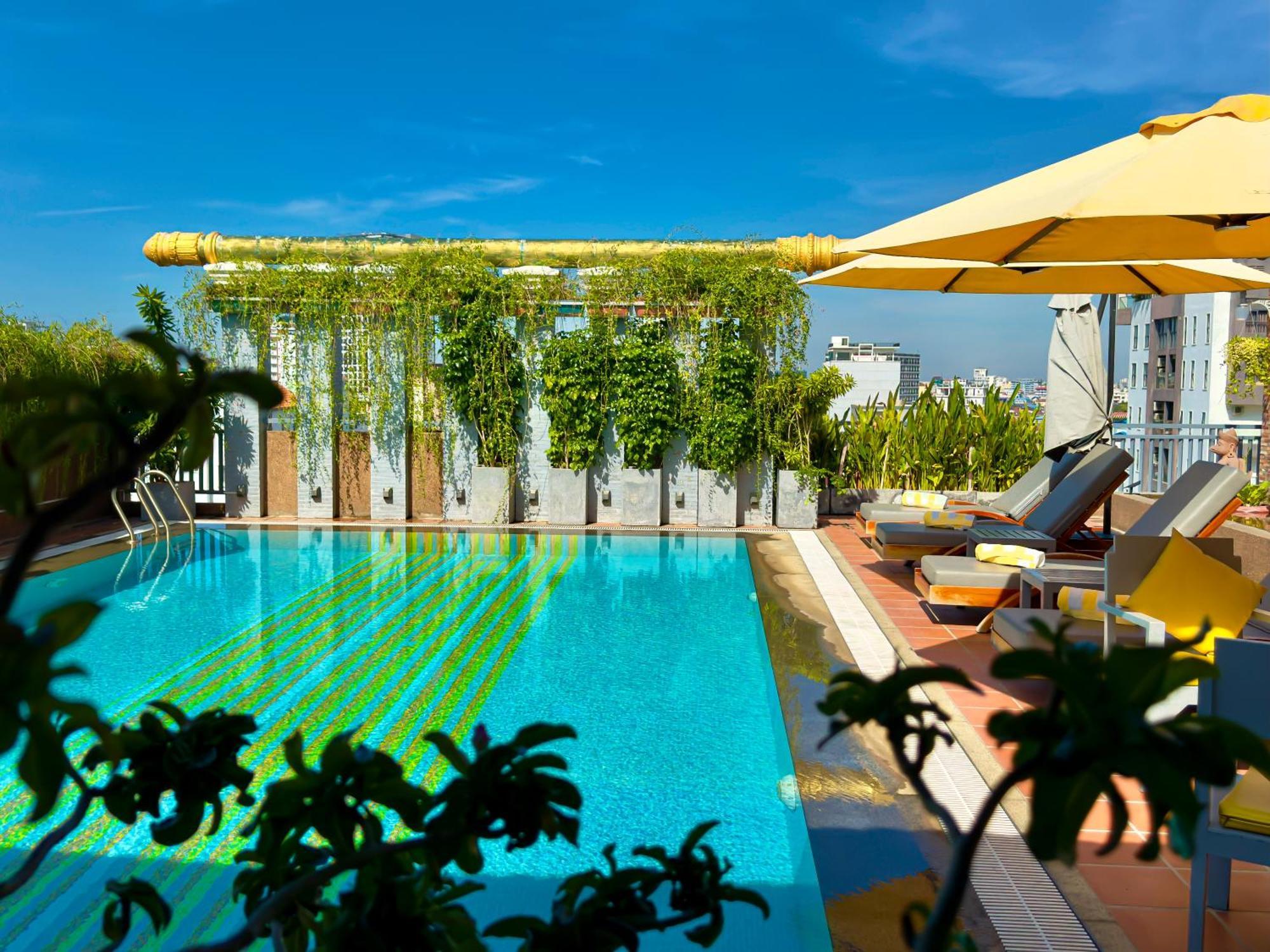 Jaya Suites Hotel Phnom Penh Zewnętrze zdjęcie
